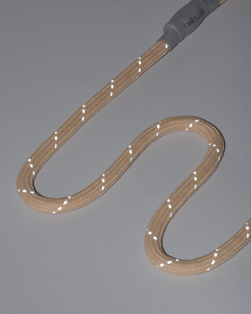 Reflective Rope Dog Leash - Sandbeach - Image 4